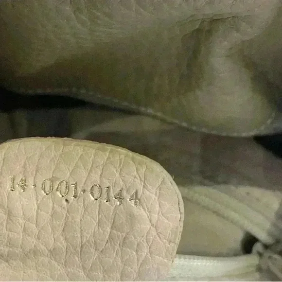 Gucci Vintage Leather Bucket Shoulder Bag Crest GG Camel Tan Brown Pebbled Purse - Picture 10 of 11